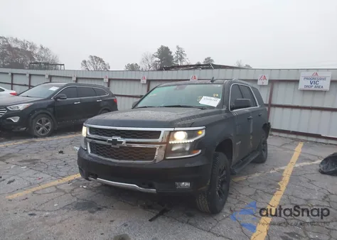 2020 Chevrolet Tahoe 4Wd Lt z USA, uszkodzony, nr VIN 1GNSKBKC6LR288992